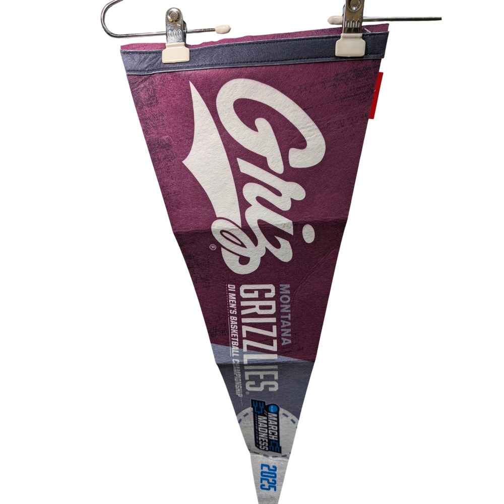 NCAA Montana Grizzlies Pennant Unisex OS Maroon Excellent March Madness 2025